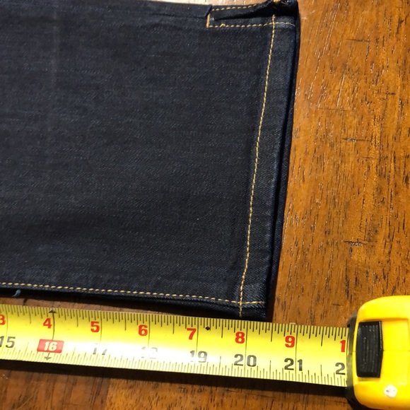 St. John’s Bay Secretly Slender Denim Capri Jeans - Picture 12 of 12